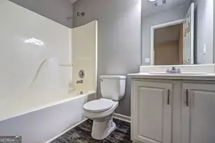 6105 Camden Forrest Ct, Riverdale, GA 30296 - Photo 17