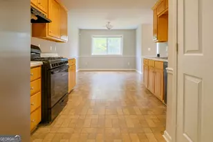 8596 Guthrie Dr, Riverdale, GA 30274 - Photo 5