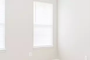 8596 Guthrie Dr, Riverdale, GA 30274 - Photo 11