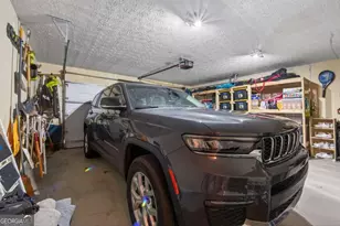 1106 Sutherland Dr, Winder, GA 30680 - Photo 33