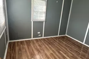 4 Skyland Dr W, Locust Grove, GA 30248 - Photo 9