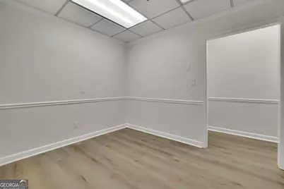 4015 Wetherburn Way, Peachtree Corners, GA 30092 - Photo 9