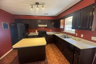 601 N Kevin Ct, Statesboro, GA 30461 - Photo 7