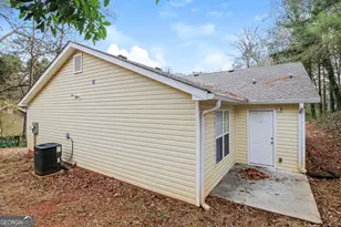 5862 Homestead Cir, Rex, GA 30273 - Photo 13