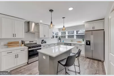 155 Parkview Drive SE, Marietta, GA 30060 - Photo 5