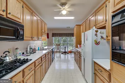 116 Manor Way, Carrollton, GA 30117 - Photo 17