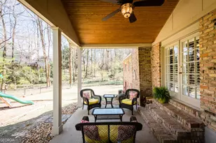 4087 Shawnee Ln NE, Atlanta, GA 30319 - Photo 37