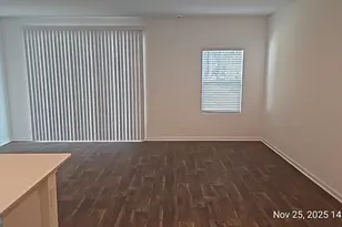 124 Deep Bay Cir, Saint Marys, GA 31558 - Photo 3