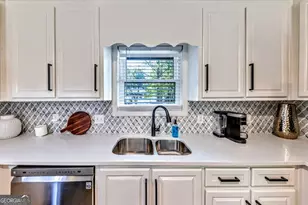 527 Charing Cross Dr, Marietta, GA 30066 - Photo 23