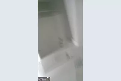 590 Northridge Crossing Drive, Sandy Springs, GA 30350 - Photo 15