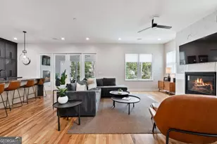 664 B Timm Valley Road NE, Atlanta, GA 30305 - Photo 15