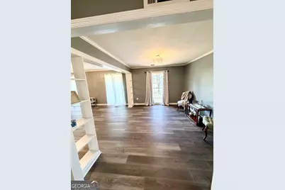 221 S College Street, Metter, GA 30439 - Photo 9