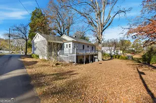 620 Washington St, Clarkesville, GA 30523 - Photo 23