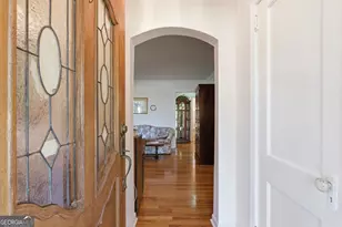 620 Washington St, Clarkesville, GA 30523 - Photo 3