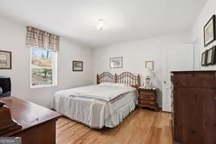 620 Washington St, Clarkesville, GA 30523 - Photo 13