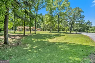 2260 Castle Lake Dr, Tyrone, GA 30290 - Photo 3