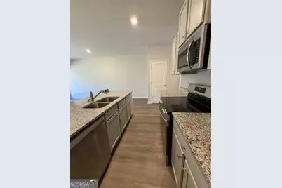 144 Village Green Drive NW, Adairsville, GA 30103 - Photo 11