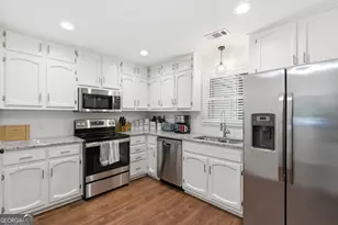 230 West Ave, Carrollton, GA 30117 - Photo 15