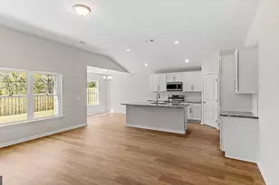 255 Silver Fox Dr, Saint Marys, GA 31558 - Photo 11