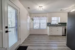 221 MacKenzie Ct, Canton, GA 30115 - Photo 11