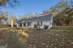 1435 Bennett Crossing, Jesup, GA 31545 - Photo 3