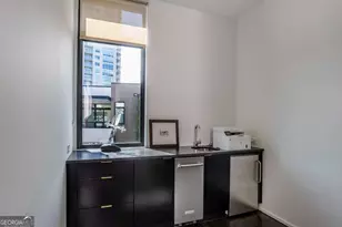 721 Longleaf Dr NE, Atlanta, GA 30342 - Photo 21