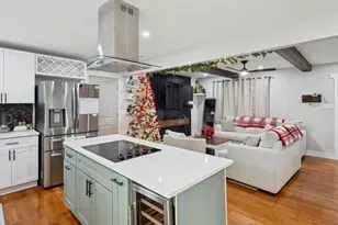 203 Holiday Cir, Savannah, GA 31419 - Photo 5