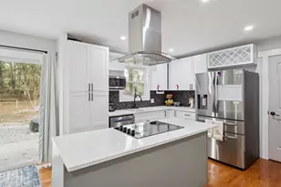 203 Holiday Cir, Savannah, GA 31419 - Photo 7