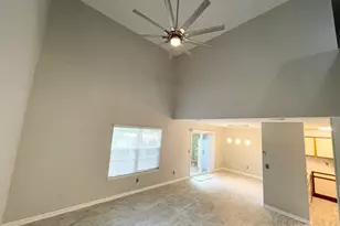 105 E Lakemont Dr, Kingsland, GA 31548 - Photo 3