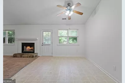 125 Pinewood Drive, Senoia, GA 30276 - Photo 11