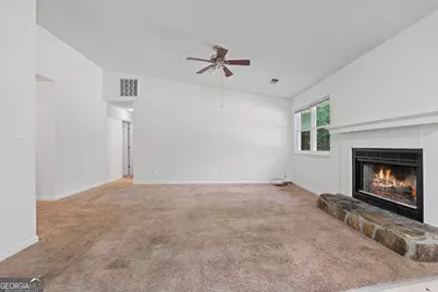 125 Pinewood Drive, Senoia, GA 30276 - Photo 7