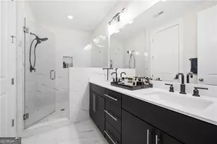 269 Castleberry Station Dr, Atlanta, GA 30313 - Photo 13