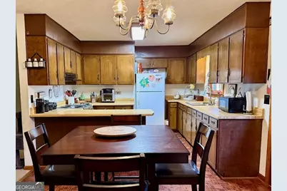 17 Chattahoochee Drive, Hogansville, GA 30230 - Photo 9