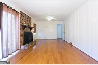 2327 Bry Mar Drive NE, Atlanta, GA 30345 - Photo 9