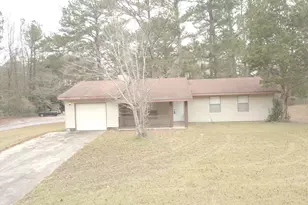42 Skylark Ln, Jonesboro, GA 30238 - Photo 1