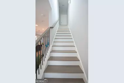 1754 Sanford Drive, Atlanta, GA 30318 - Photo 9