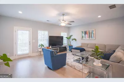 1754 Sanford Drive, Atlanta, GA 30318 - Photo 17