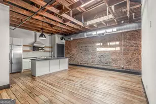 13 Greenville St, Newnan, GA 30263 - Photo 3