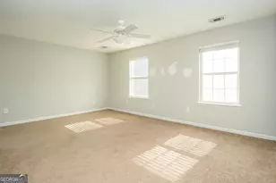 4267 High Park Ln, Atlanta, GA 30344 - Photo 9