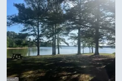 104 Landings Way, Lagrange, GA 30240 - Photo 9