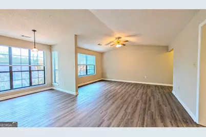 2235 Old Hamilton Place #200 G, Gainesville, GA 30507 - Photo 1
