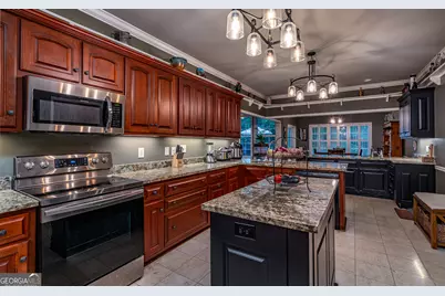 325 Twin Oaks Circle, Bogart, GA 30622 - Photo 37