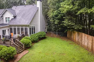 325 Twin Oaks Cir, Bogart, GA 30622 - Photo 11