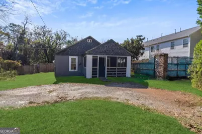 627 McWilliams Road SE, Atlanta, GA 30315 - Photo 1