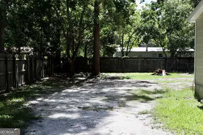 1807 Madison Street, Waycross, GA 31503 - Photo 17