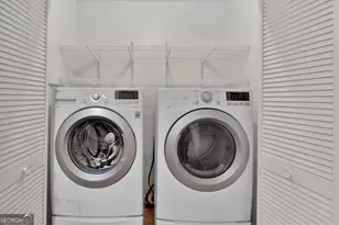 26204 NE Plantation Dr NE, Atlanta, GA 30324 - Photo 19