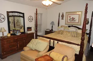 743 Vinebrook Ln, Suwanee, GA 30024 - Photo 9