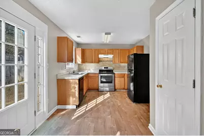 7037 Mahonia Place, Lithonia, GA 30038 - Photo 9