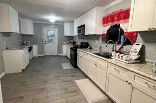 6463 Maddox Rd, Morrow, GA 30260 - Photo 5