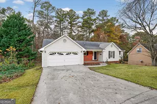 225 Hillandale Dr, Stockbridge, GA 30281 - Photo 3